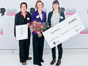 Gewinner Cybermentor Vlnr Dr Sigrun Schirner Dr Heidrun St _ger Dr Claudia Uebler-800px