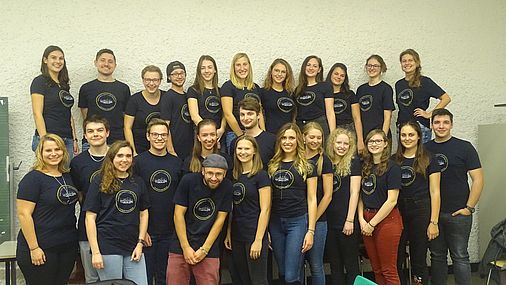 44710504 2733705153322502 7635916905521348608 O