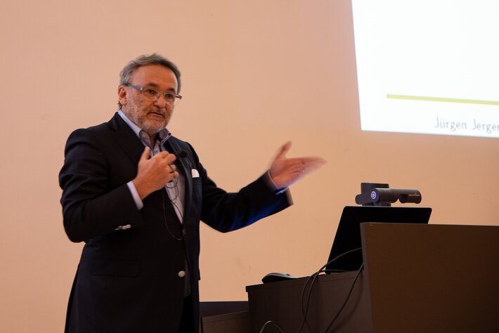 (öffnet Vergrößerung des Bildes)