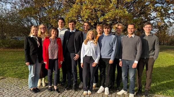 Das Team des Lehrstuhls von Herrn Professor Althammer