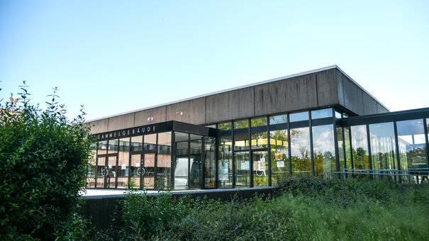 Haupteingang der Universität Regensburg