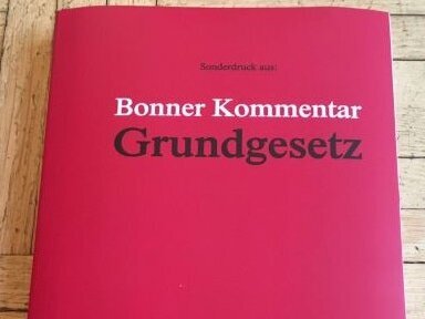 Das Cover des Bonner Kommentars.