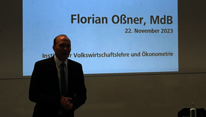 (opens enlarged image)