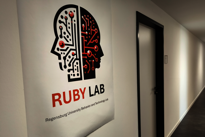 Access to the Ruby Lab, one of the FIDS laboratories (opens enlarged image)