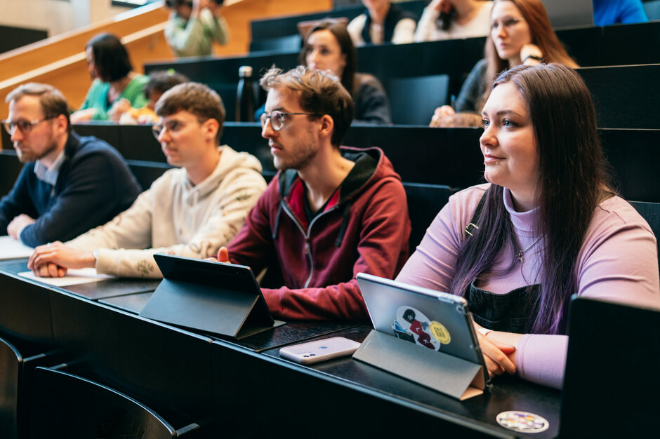 Studierende im Hörsaal