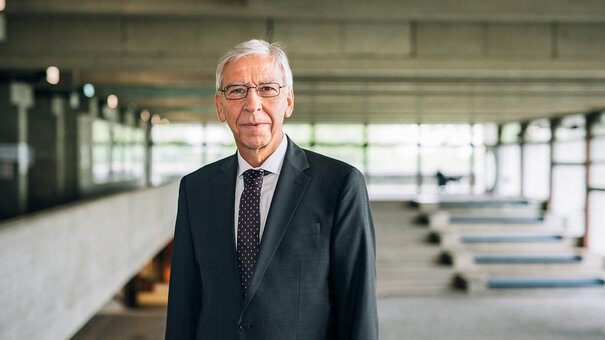 Prof. Dr. Udo Hebel