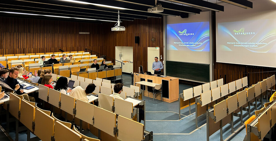 [Translate to English:] 