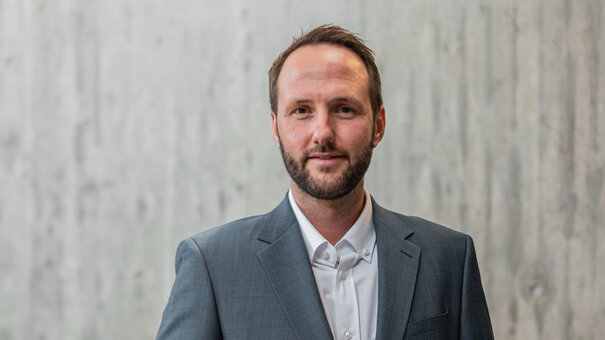 Porträtfoto von Prof. Dr. Markus Jeschek von 2022