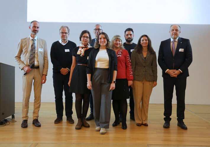 (opens enlarged image)