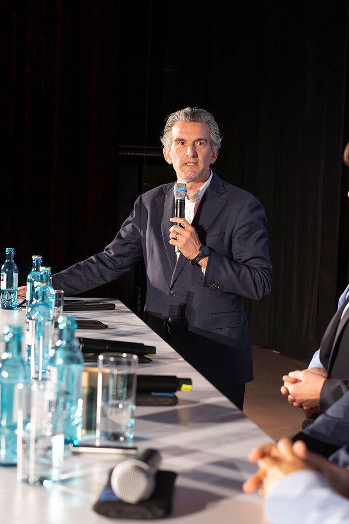 (öffnet Vergrößerung des Bildes)