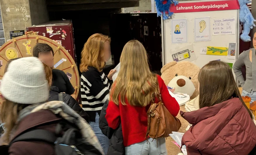 Regensburger Hochschultag - Eindrücke - Ganz schön viele Besucher