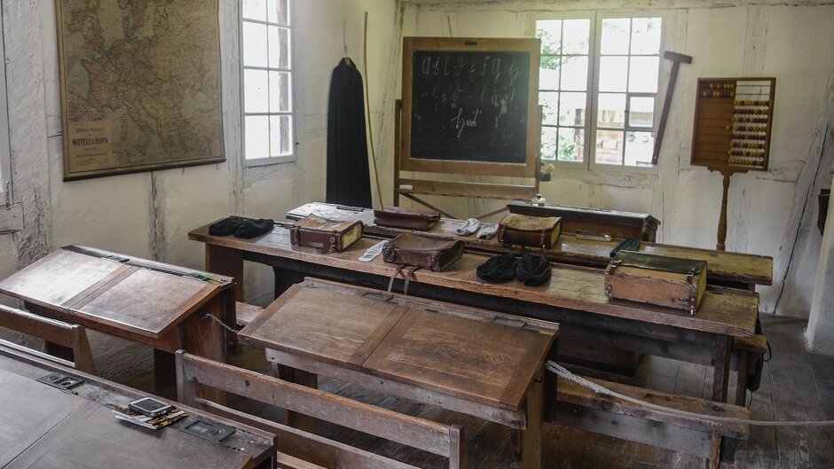 Klassenzimmer damals