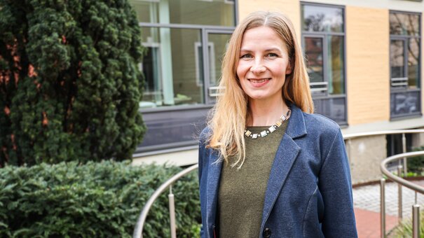 Portraitfoto Martina Hempel Lehrstuhlassistenz