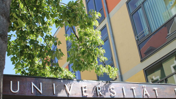 Bildausschnitt des Außenstandortes der Universität in der Sedanstraße