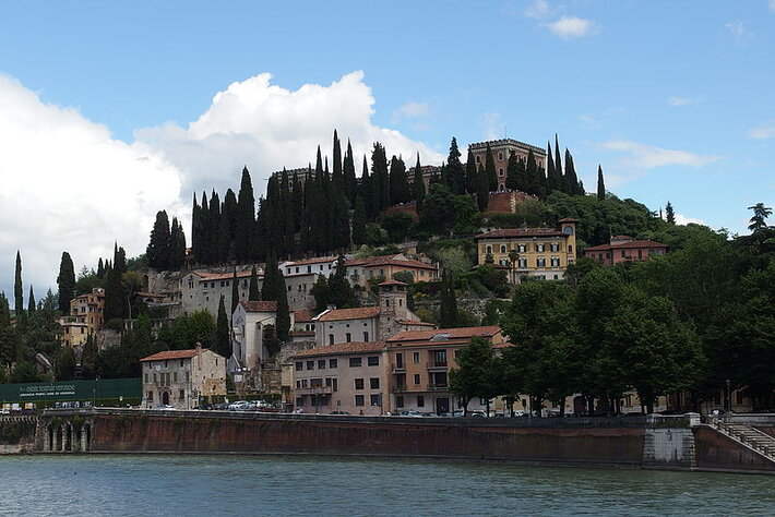 (öffnet Vergrößerung des Bildes)