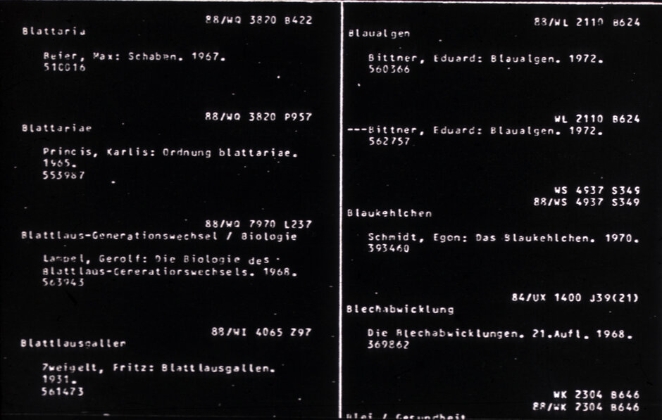 Blick in den Stich-/Schlagwortkatalog auf Mikrofiche (öffnet Vergrößerung des Bildes)