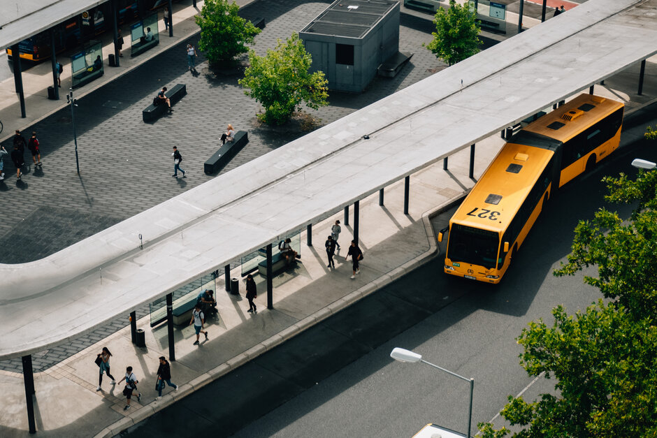 Die Zentrale Omnibushaltestelle der Universität aus der Vogelperspektive