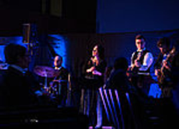 (öffnet Vergrößerung des Bildes)